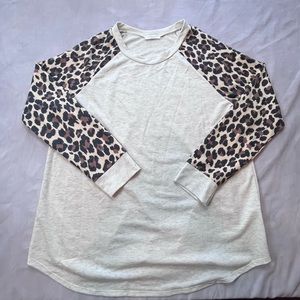 Chic Soul Cheetah Print Sweatshirt